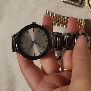 Geoffrey watches ⌚️